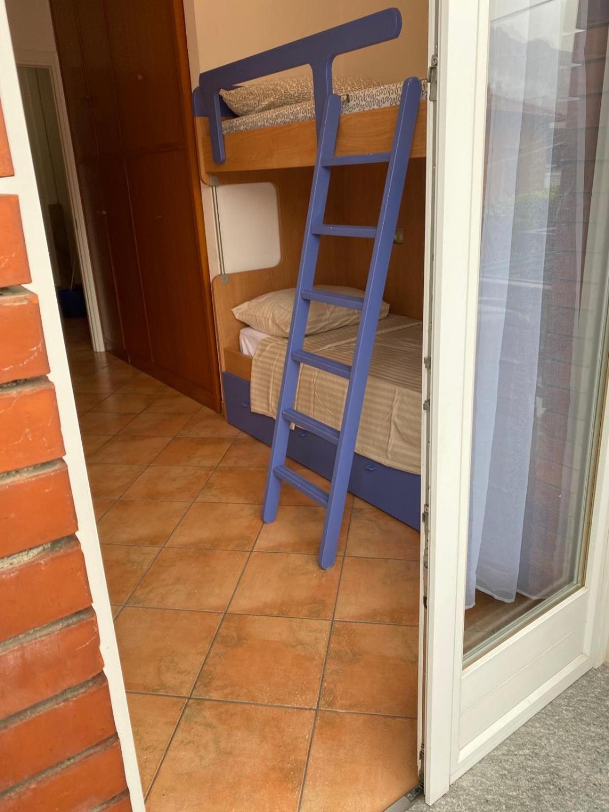 Casa Al Lario Apartman Pescate Kültér fotó